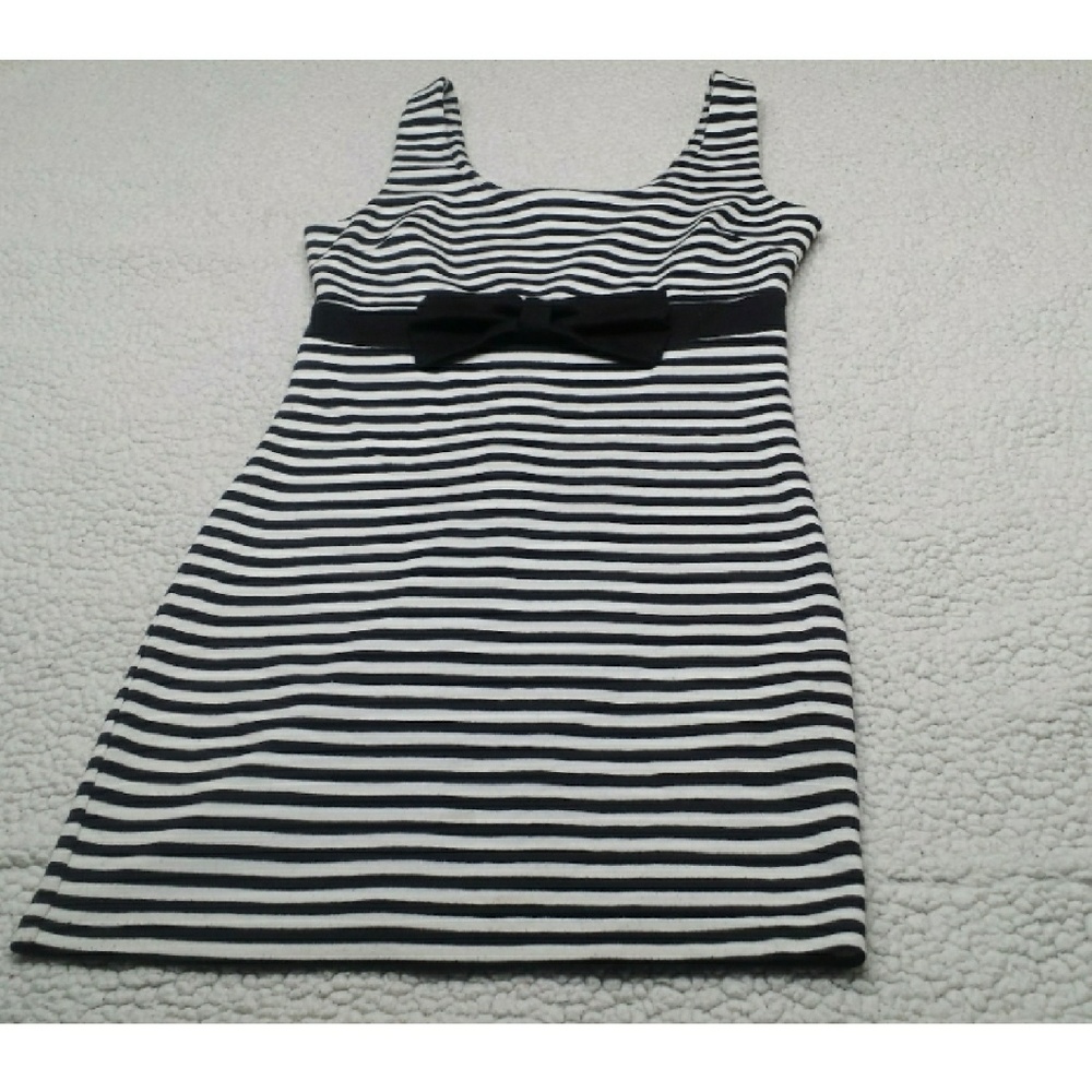 Forever 21 Black Striped Dress Size S